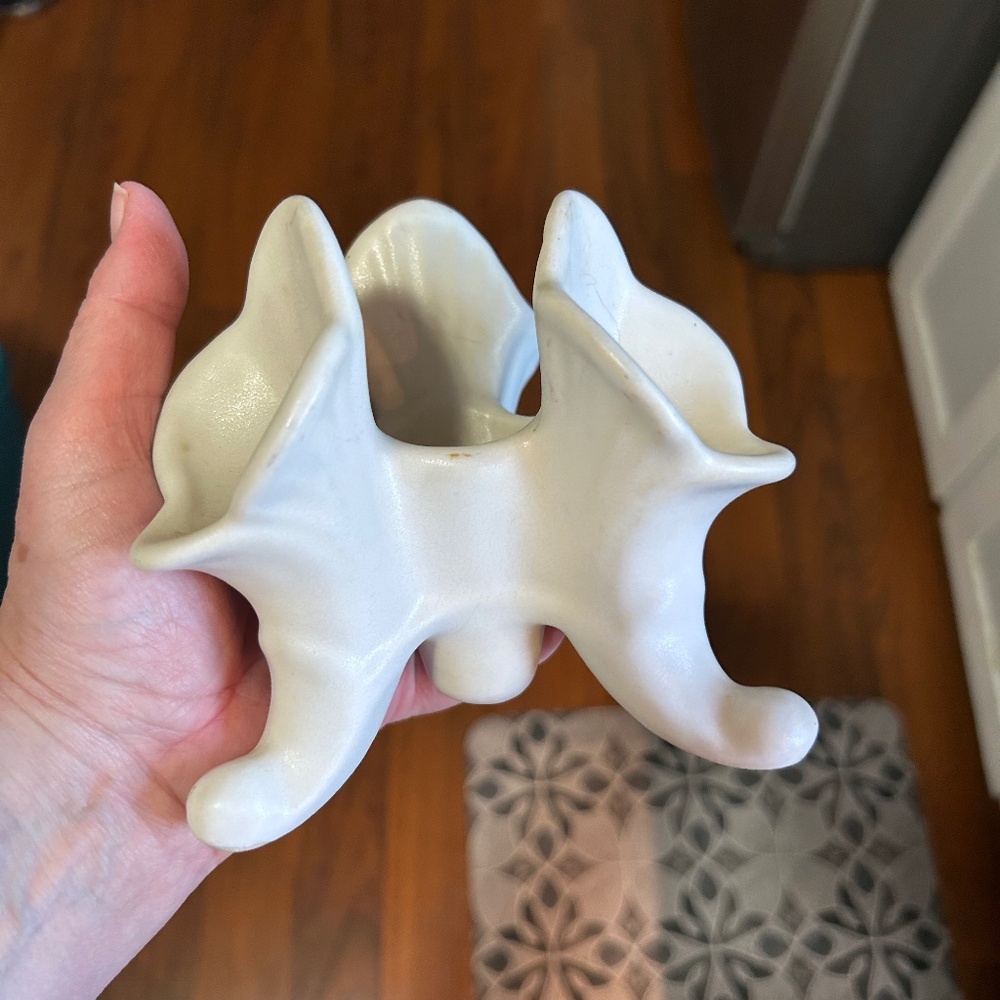 Vintage 3 footed Van Briggle vase